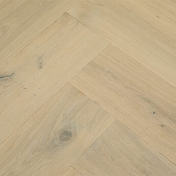 PARQUET A TRE STRATI 1L ROVERE KARTHAGO MARKANT SPAZZOLATOOLATO VERNICIATO CREMA MAT  4MV OL