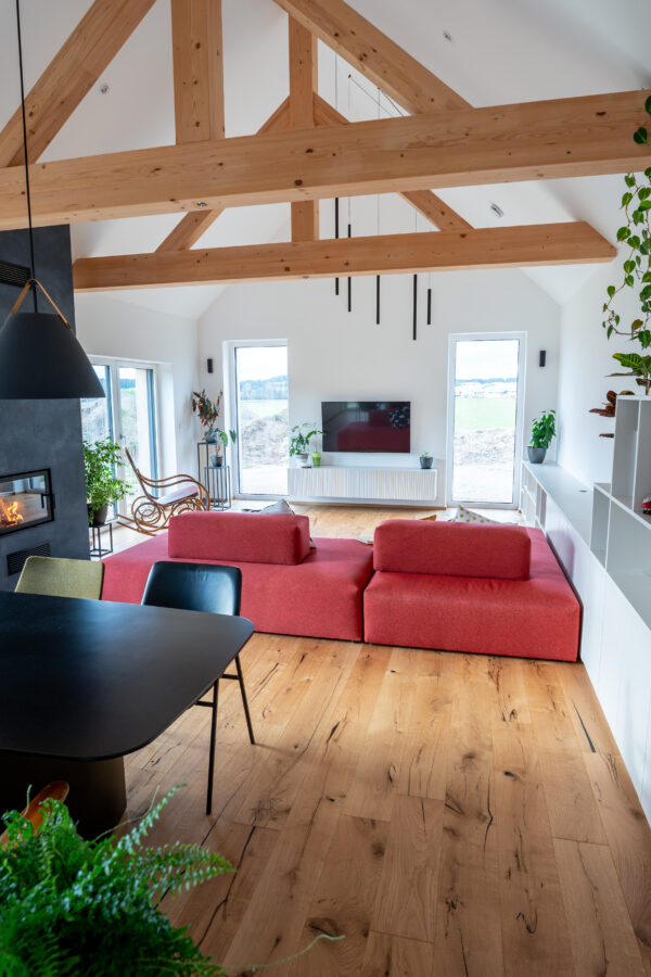 Casa dell’architetta – contrasto tra moderno e rustico